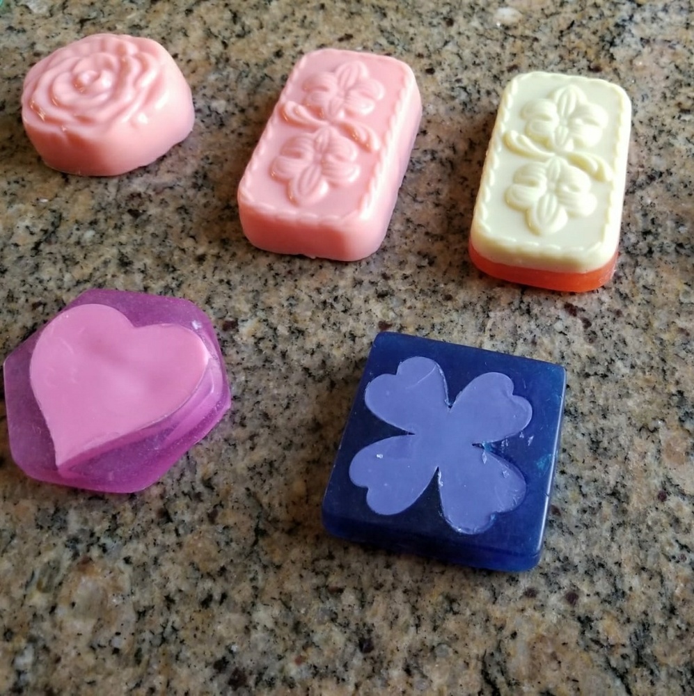 Homemade soaps - Picture 3 of 3